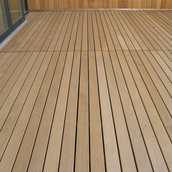 Terrassenboden Eiche