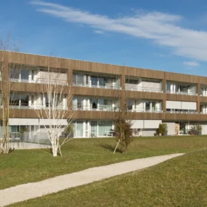 Fassadenverkleidung Seniorenheim Hindelbank